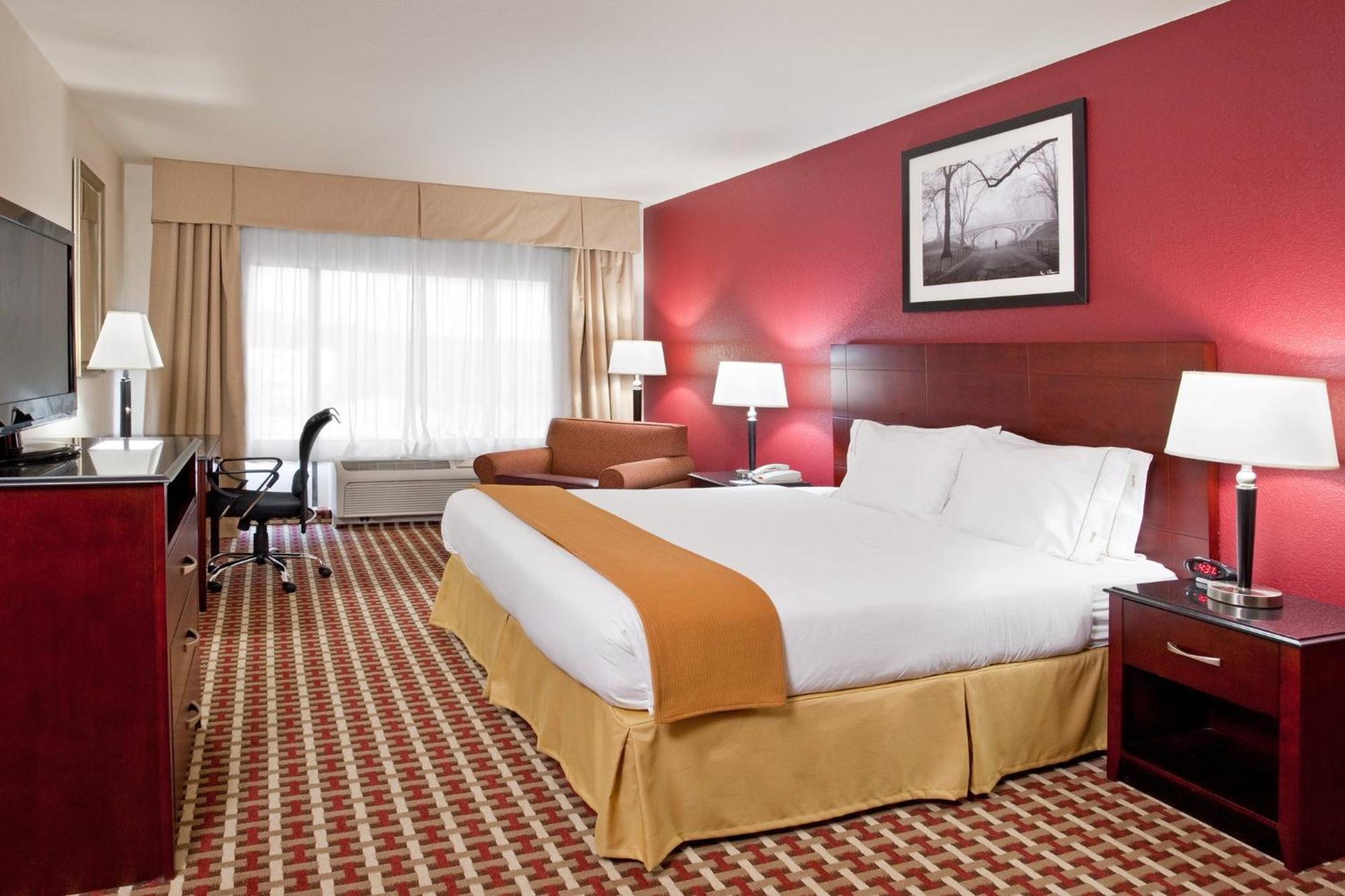 Holiday Inn Express Hotel & Suites Ohio State University- Osu Medical Center By Ihg Columbus Exterior photo