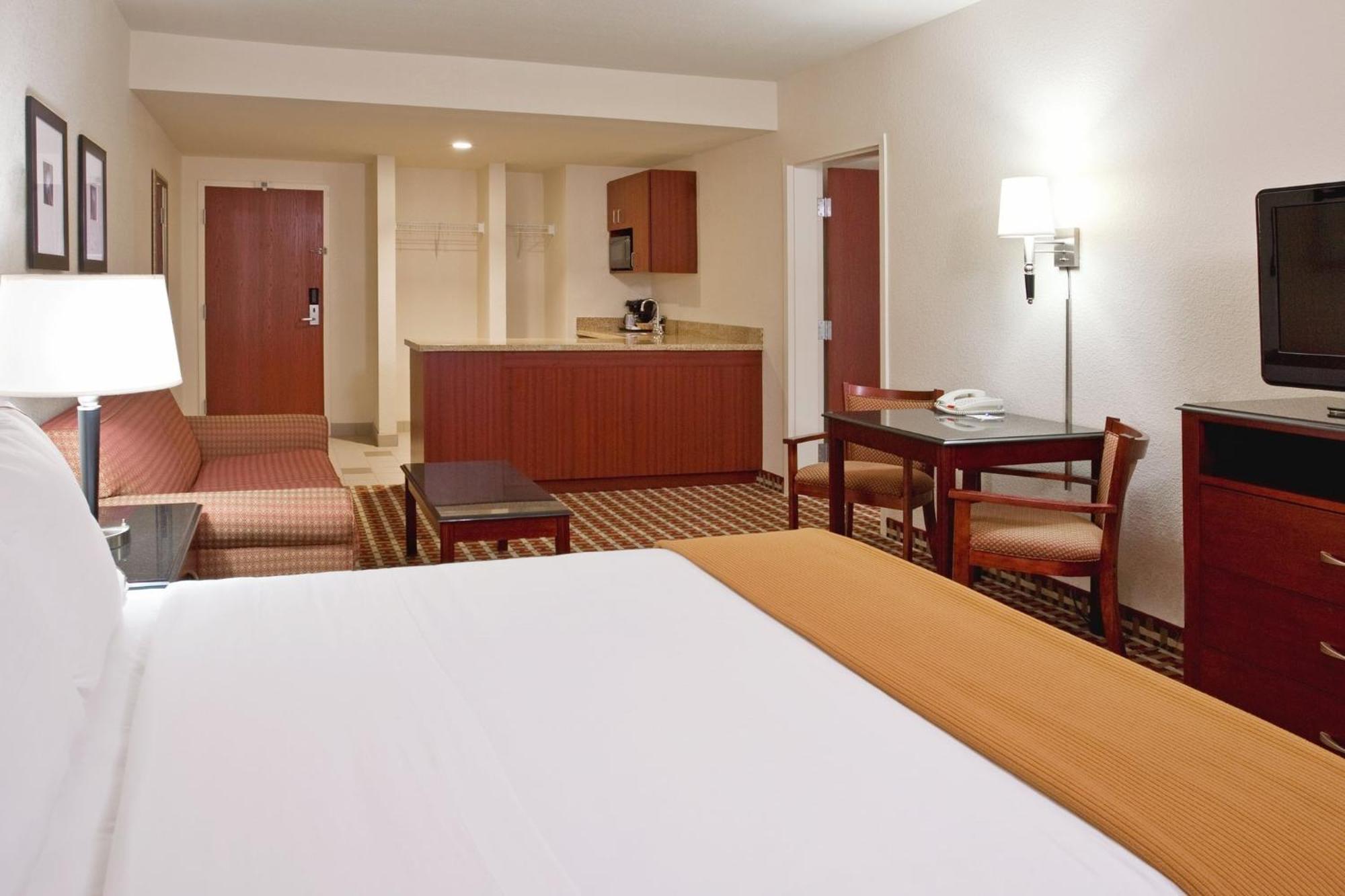 Holiday Inn Express Hotel & Suites Ohio State University- Osu Medical Center By Ihg Columbus Exterior photo